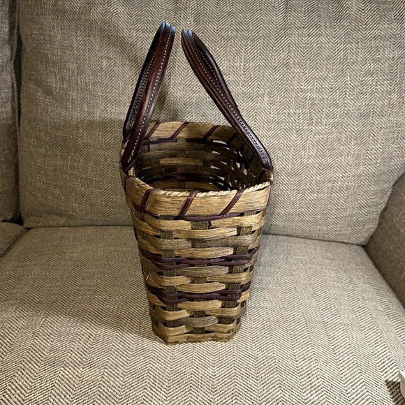 AMISH HANDMADE WOODEN LEATHER HANDLE CUSTOM MADE 8” BEAUTIFUL BASKET TOTE - Picture 12 of 13
